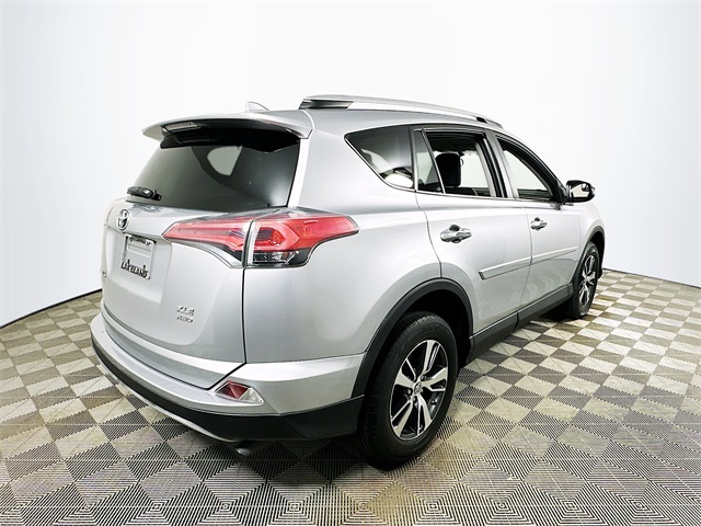 RAV4 XLE