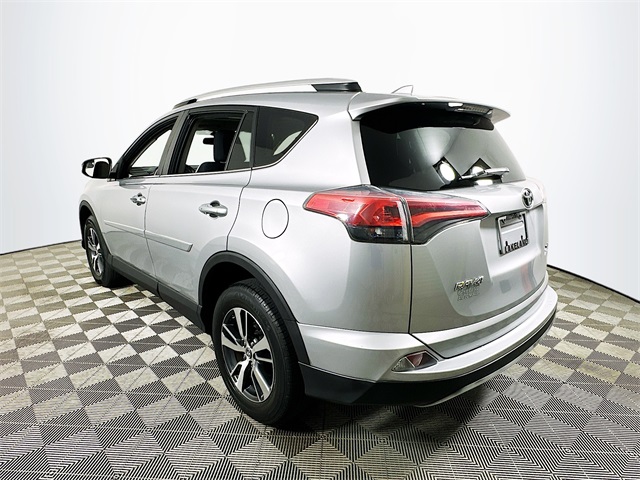 RAV4 XLE