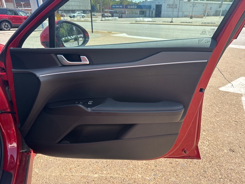 2025 Kia K5 LXS photo 15