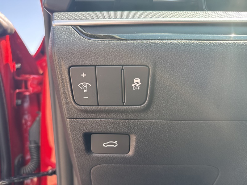 2025 Kia K5 LXS photo 21