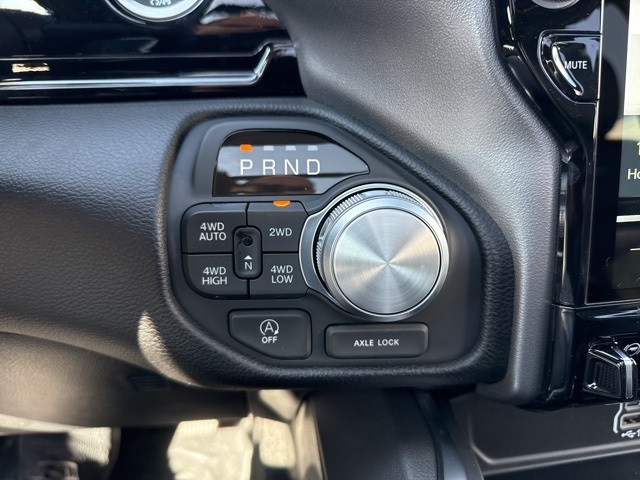 2026 Ram 1500 Laramie photo 20