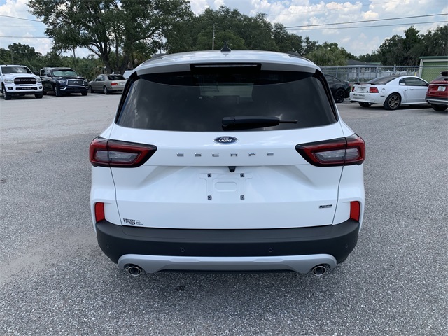 2025 Star White Metallic Tri-Coat Ford Escape Base FWD SUV