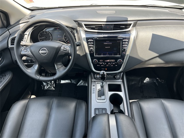 2023 Pearl White Tricoat Nissan Murano SV FWD SUV