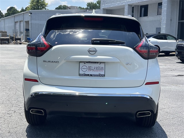 2023 Pearl White Tricoat Nissan Murano SV FWD SUV