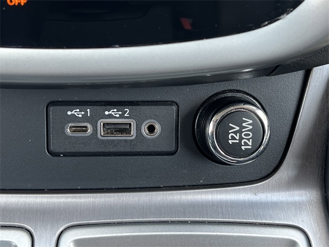 2023 Pearl White Tricoat Nissan Murano SV FWD SUV