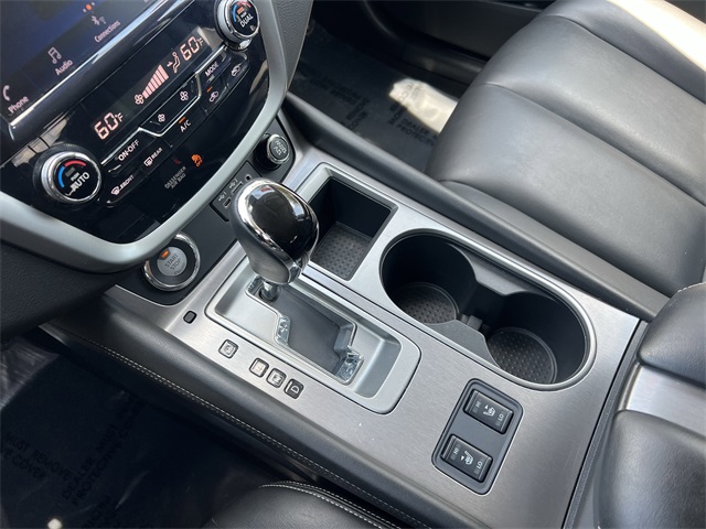 2023 Pearl White Tricoat Nissan Murano SV FWD SUV