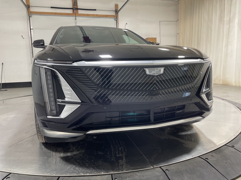Used 2024 Cadillac LYRIQ Luxury 3 with VIN 1GYKPSRL6RZ136276 for sale in Massillon, OH
