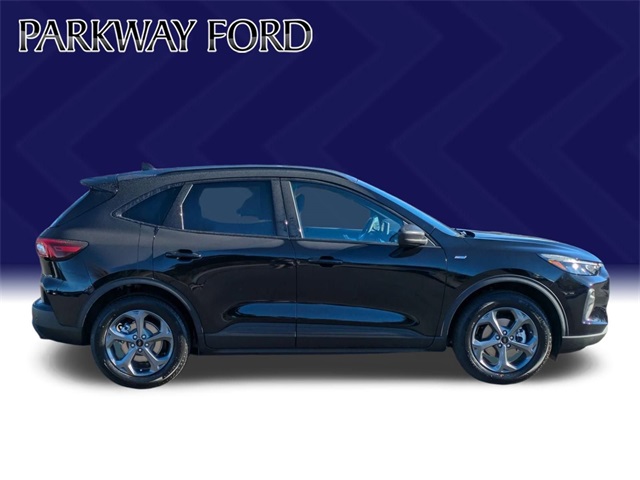 2025 Ford Escape ST-Line photo 4
