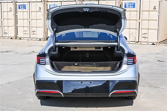 Sonata Hybrid SEL