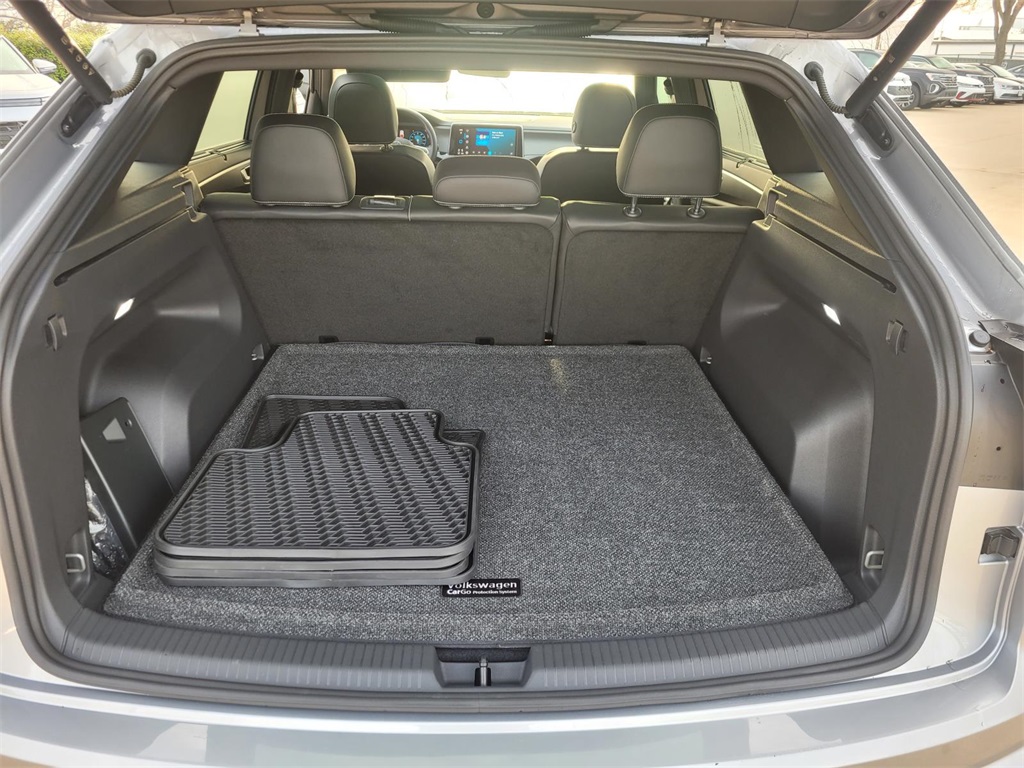 used 2025 Volkswagen Atlas Cross Sport car, priced at $44,500