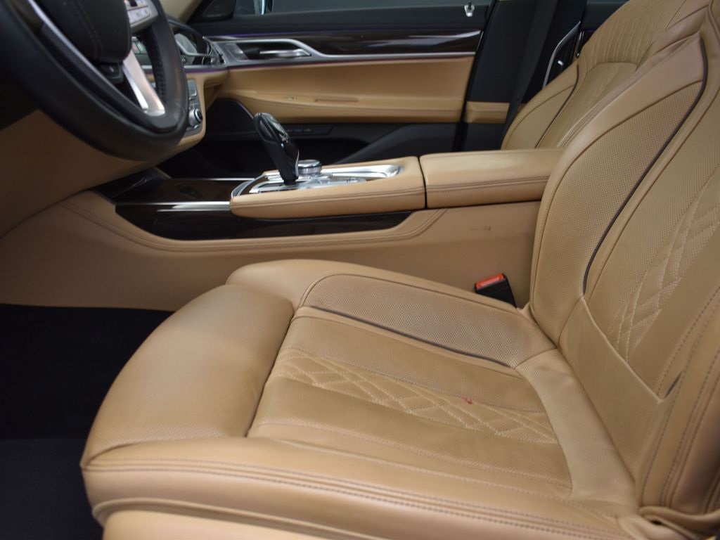 2022 Black Sapphire Metallic BMW 7 Series 750i xDrive AWD Sedan