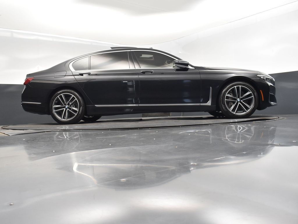 2022 Black Sapphire Metallic BMW 7 Series 750i xDrive AWD Sedan