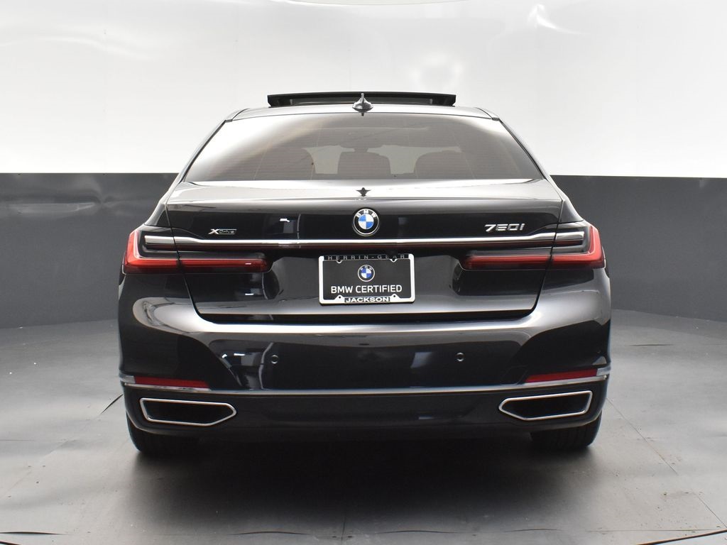 2022 Black Sapphire Metallic BMW 7 Series 750i xDrive AWD Sedan