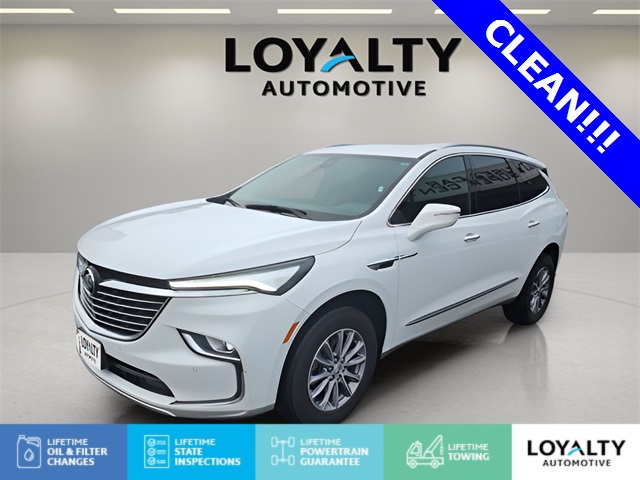 2023 Buick Enclave Essence's photo