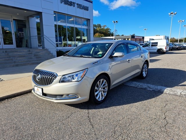 2015 Buick LaCrosse Leather Group Sedan 4 Dr. FWD