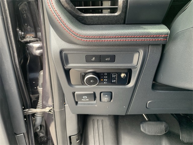 2024 Dark Matter Gray Metallic Ford Expedition Limited 4X4 SUV