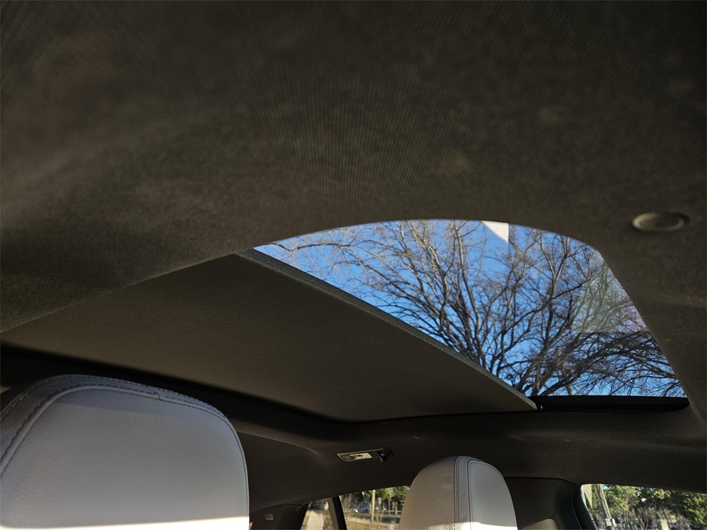 used 2025 Mercedes-Benz GLE car, priced at $66,250