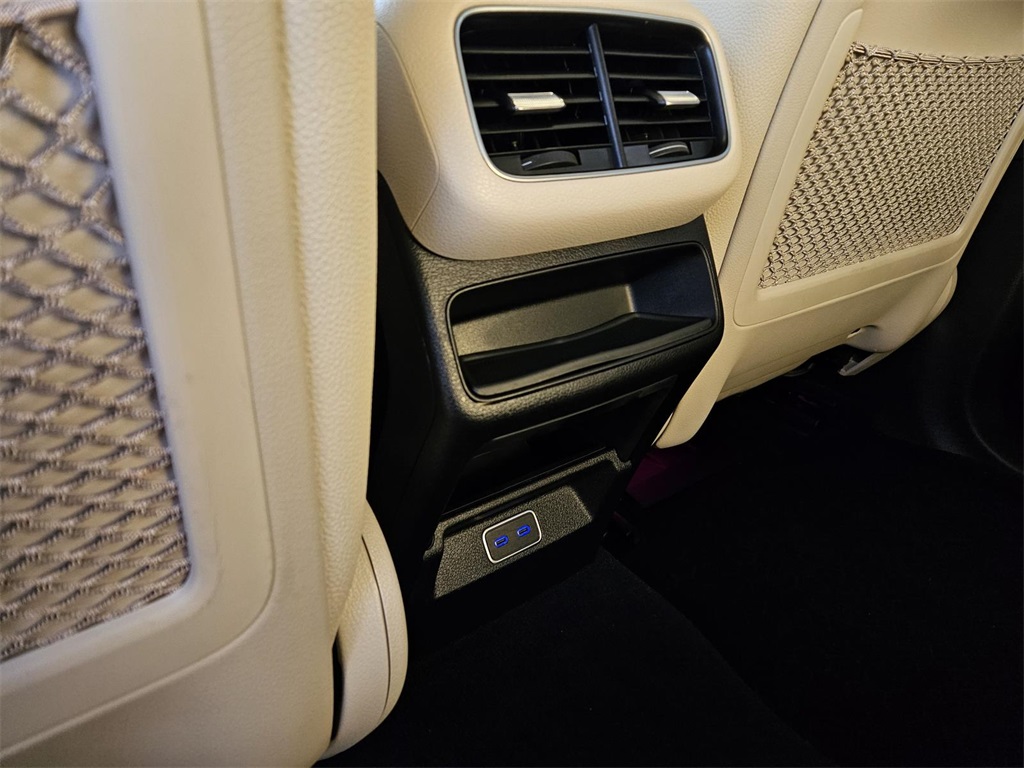 used 2025 Mercedes-Benz GLE car, priced at $66,250