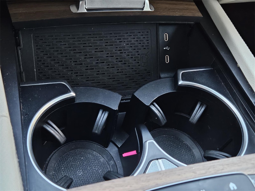 used 2025 Mercedes-Benz GLE car, priced at $66,250