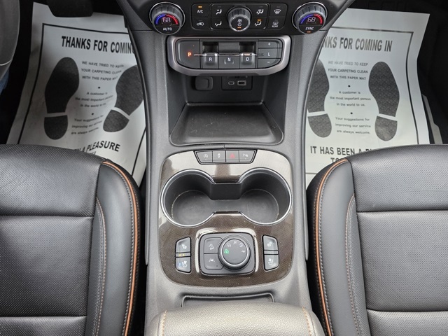 2021 GMC Acadia AT4