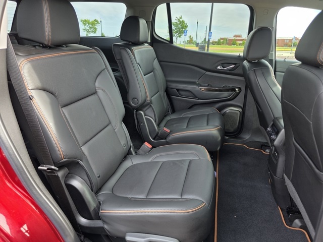 2021 GMC Acadia AT4