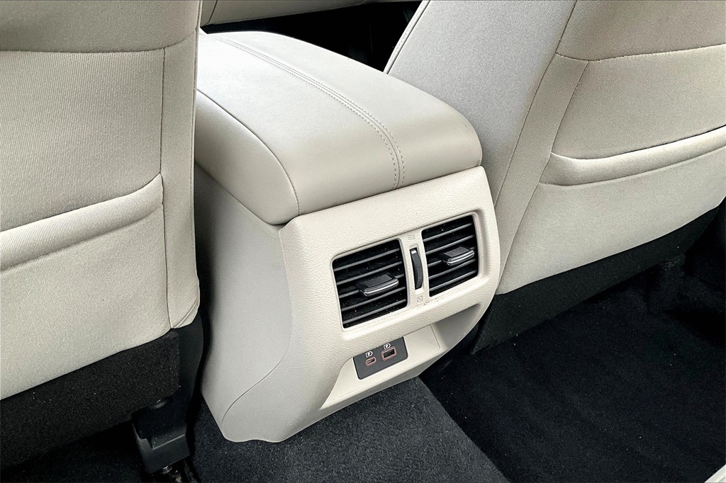 2019 Nissan Altima 2.5 SV photo 10
