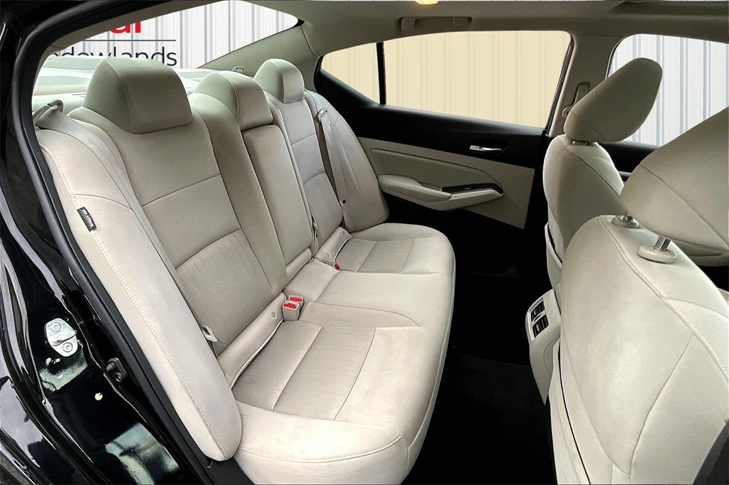2019 Nissan Altima 2.5 SV photo 23