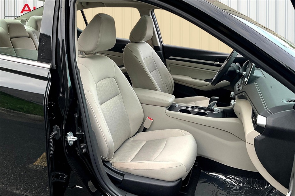 2019 Nissan Altima 2.5 SV photo 27