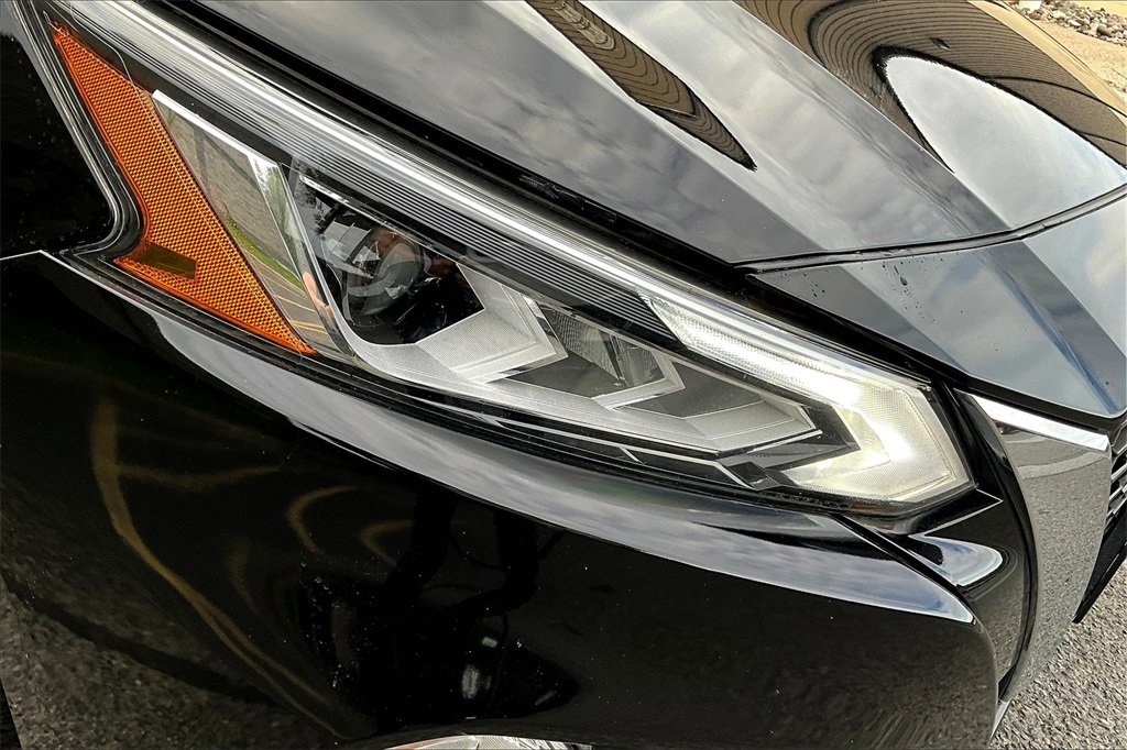 2019 Nissan Altima 2.5 SV photo 30
