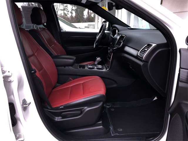 used 2020 Jeep Grand Cherokee car, priced at $21,880