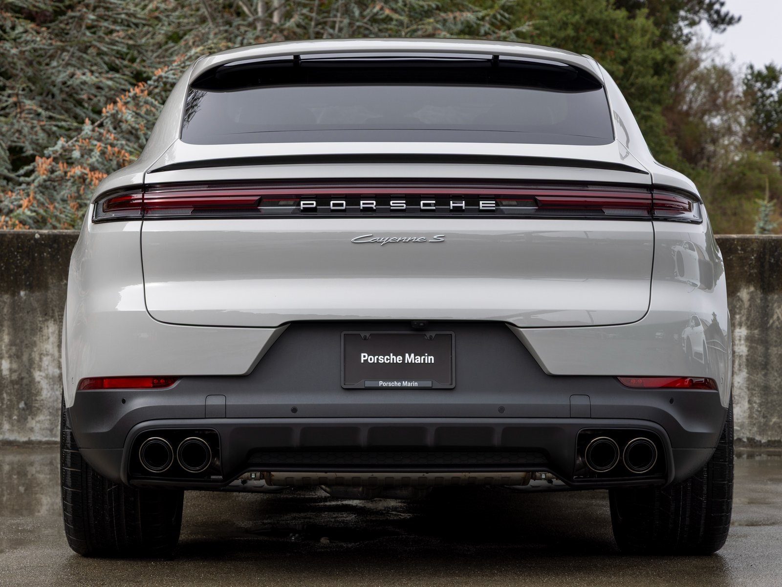 2026 Porsche Cayenne S Coupe photo 7