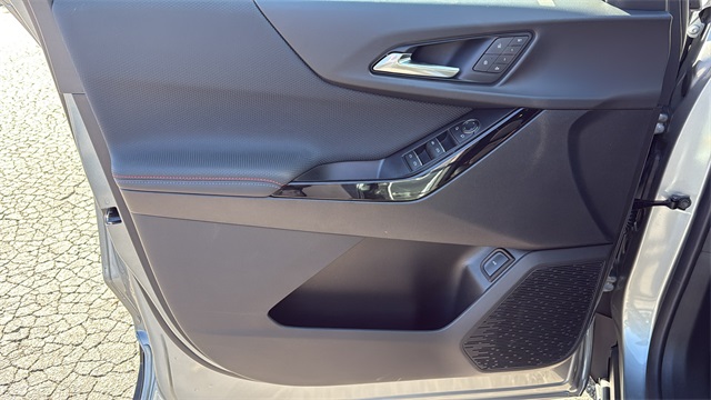 new 2026 Chevrolet Equinox car, priced at $37,170