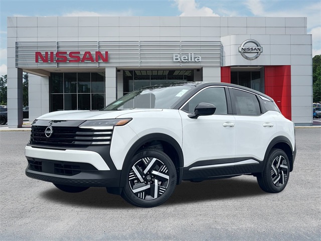 2025 Aspen White Tricoat/Super Black Nissan Kicks SV FWD SUV