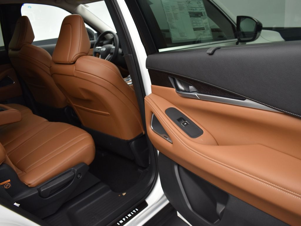 2025 Majestic Infiniti QX60 Sensory AWD SUV
