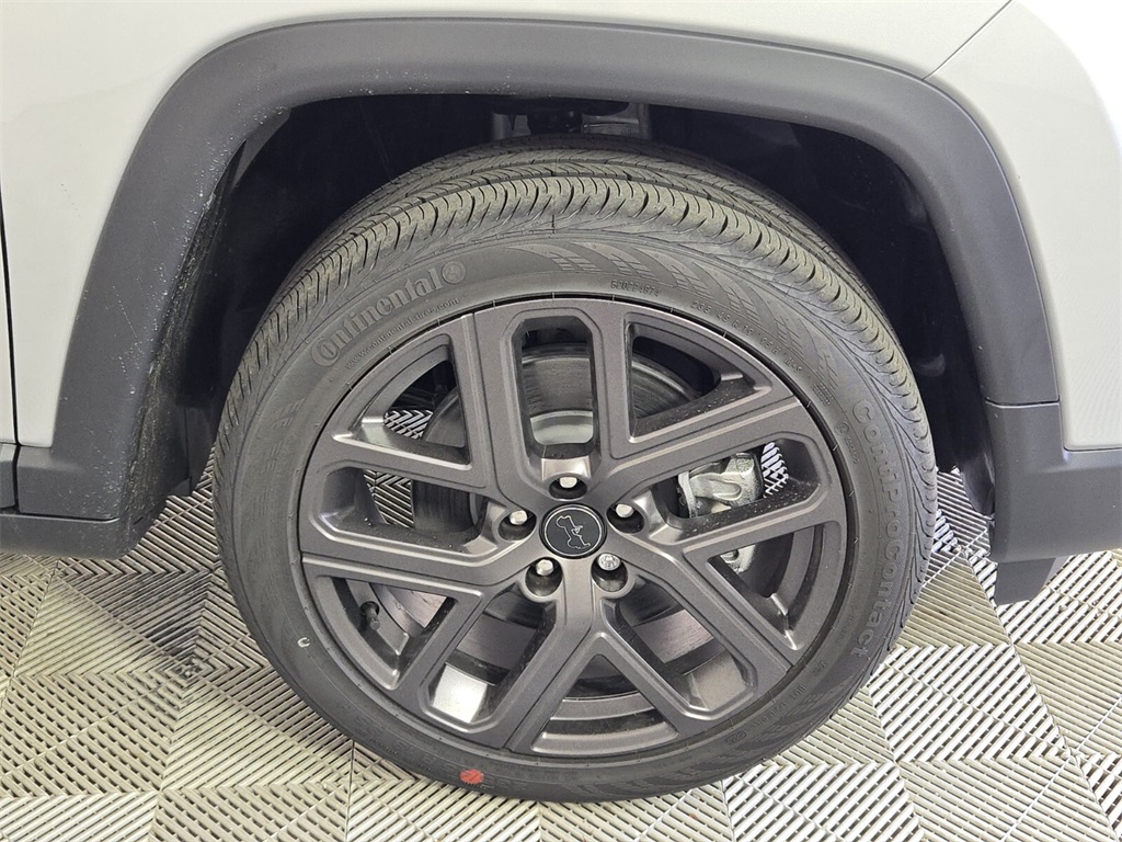 new 2026 Jeep Compass car, priced at $26,805