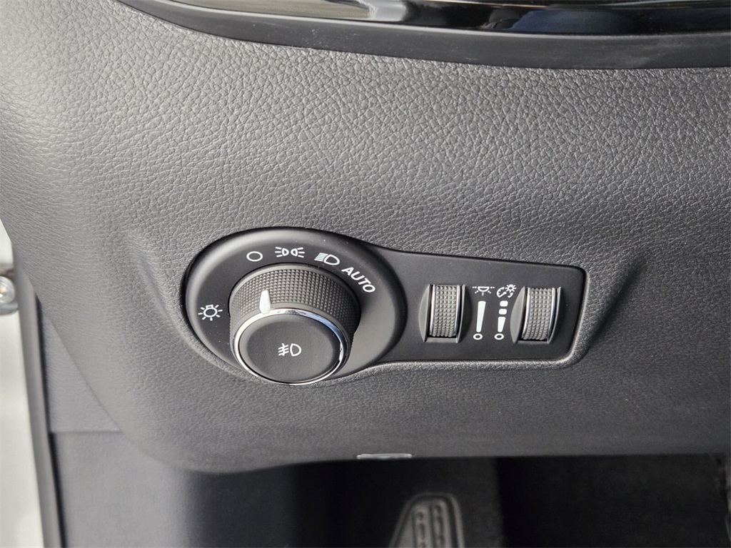 new 2026 Jeep Compass car, priced at $26,805