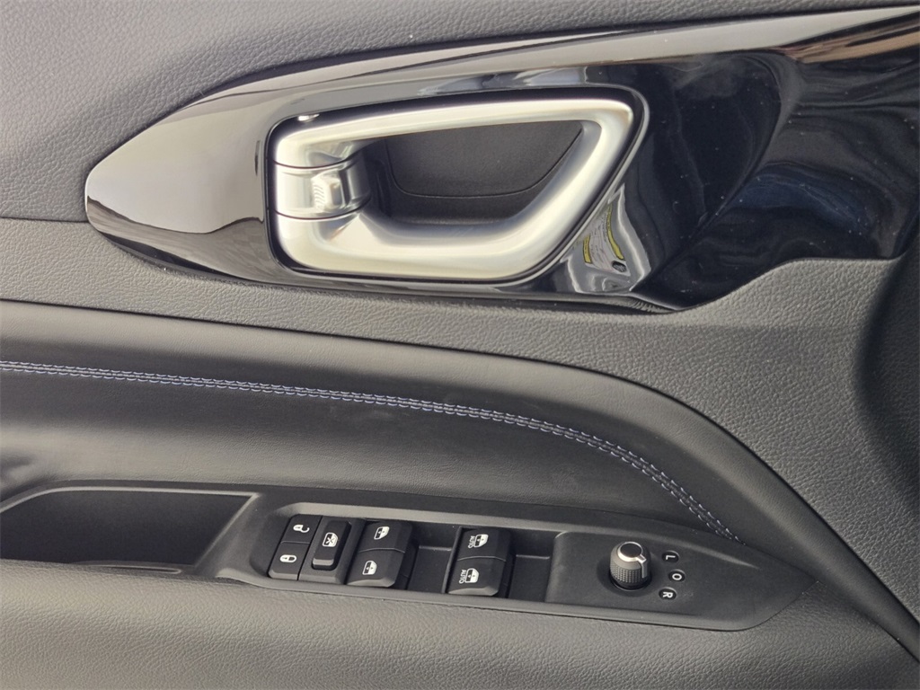 new 2026 Jeep Compass car, priced at $26,805