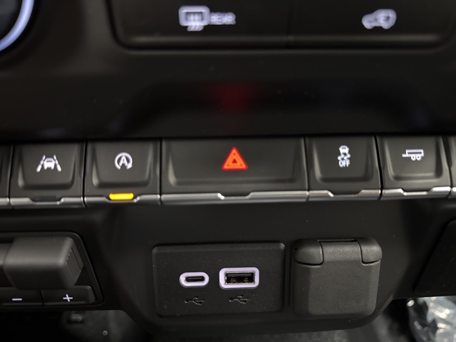 new 2026 Chevrolet Silverado 1500 car, priced at $33,610