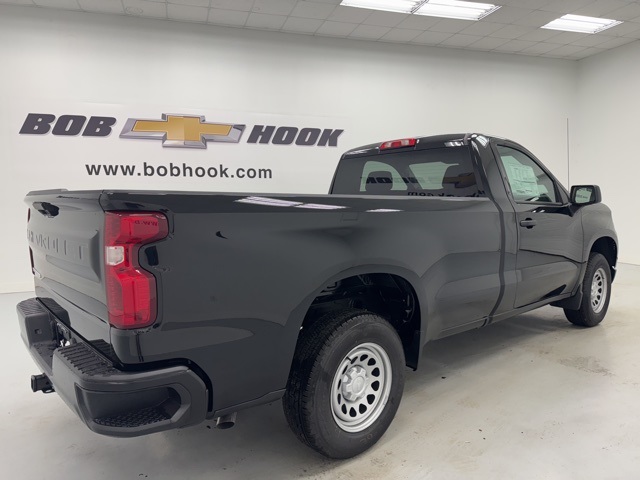 new 2026 Chevrolet Silverado 1500 car, priced at $33,610