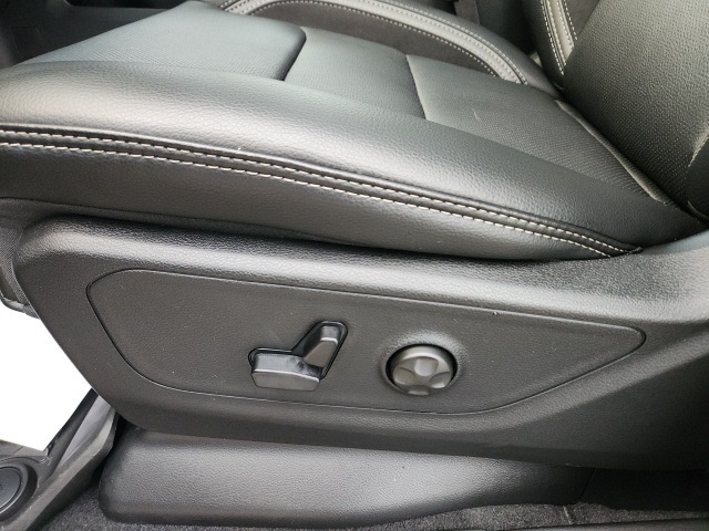 2026 Ram 1500 Rebel photo 16