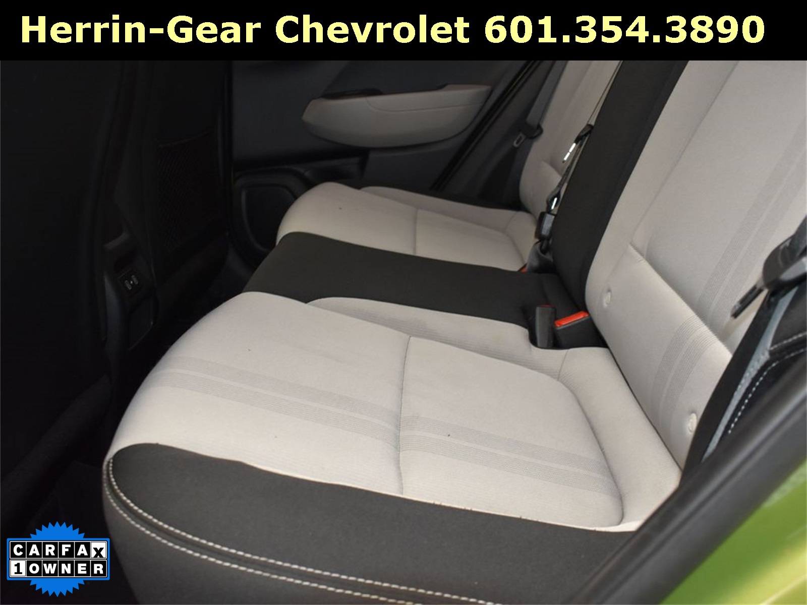 2024 Green Apple Hyundai Venue SEL FWD SUV