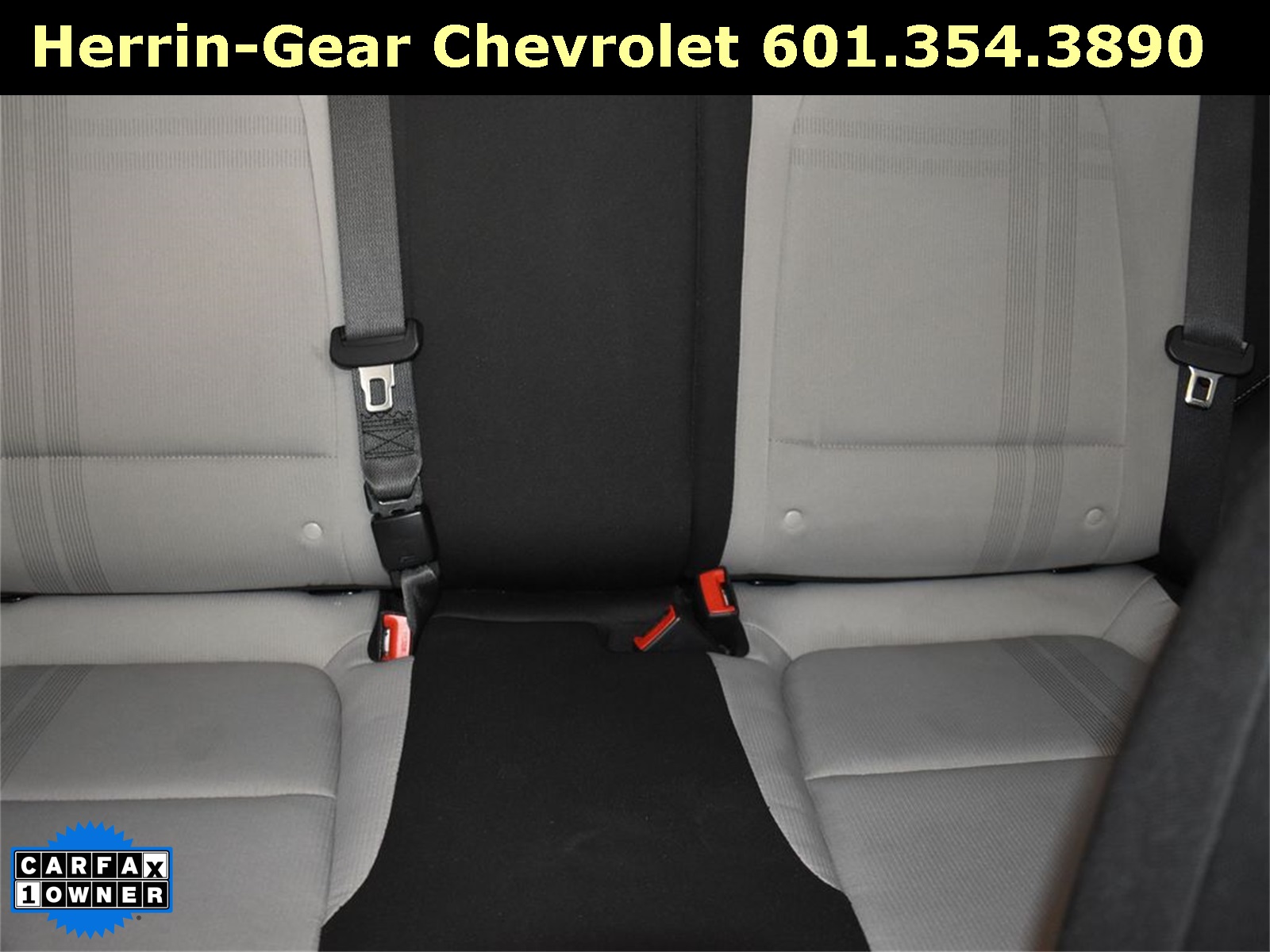 2024 Green Apple Hyundai Venue SEL FWD SUV