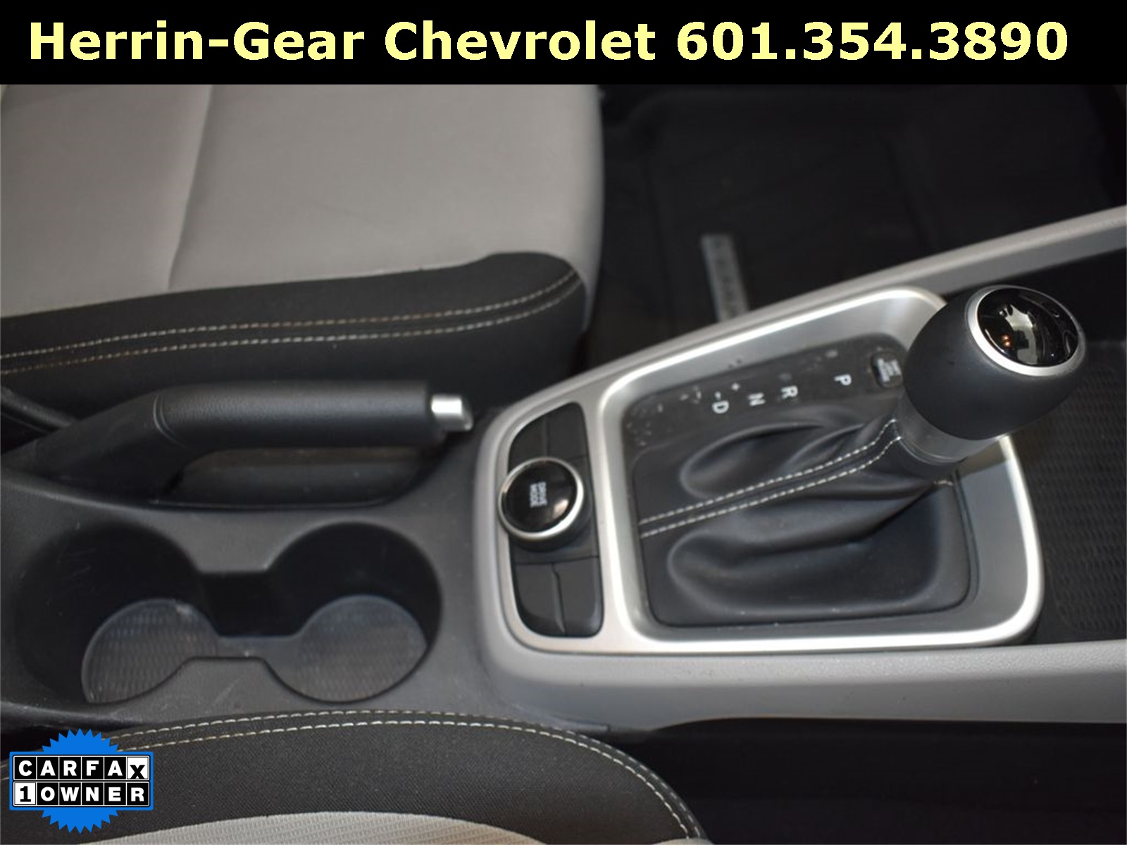 2024 Green Apple Hyundai Venue SEL FWD SUV