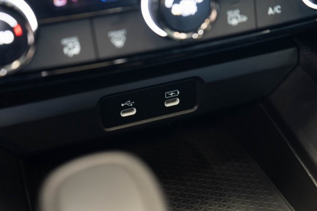 2024 Honda Accord Hybrid EX-L photo 19