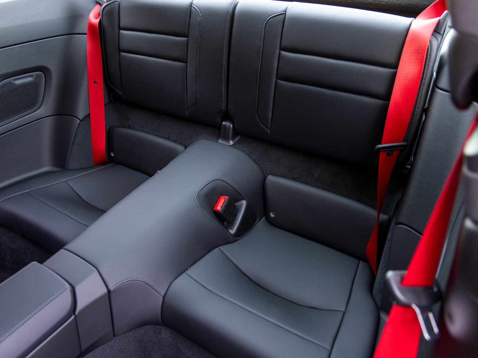 2026 Porsche 911 S photo 36