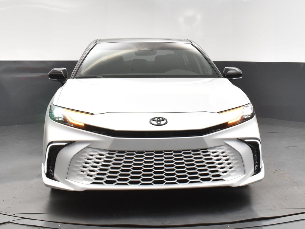 2025 Pearl Toyota Camry XSE FWD Sedan
