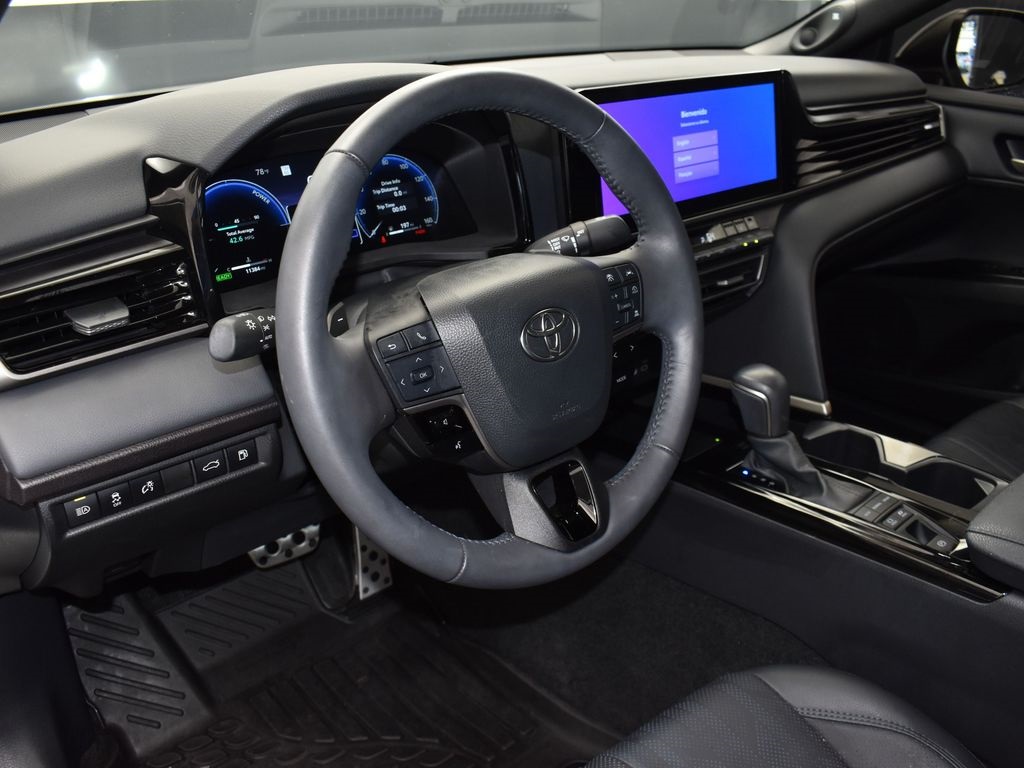 2025 Pearl Toyota Camry XSE FWD Sedan