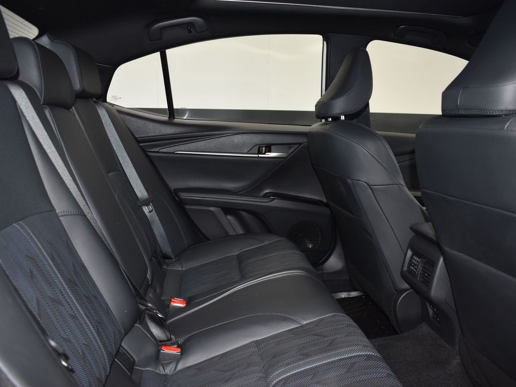 2025 Pearl Toyota Camry XSE FWD Sedan