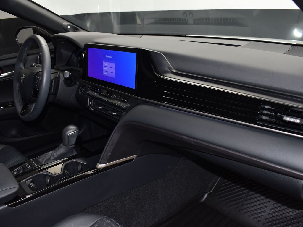 2025 Pearl Toyota Camry XSE FWD Sedan