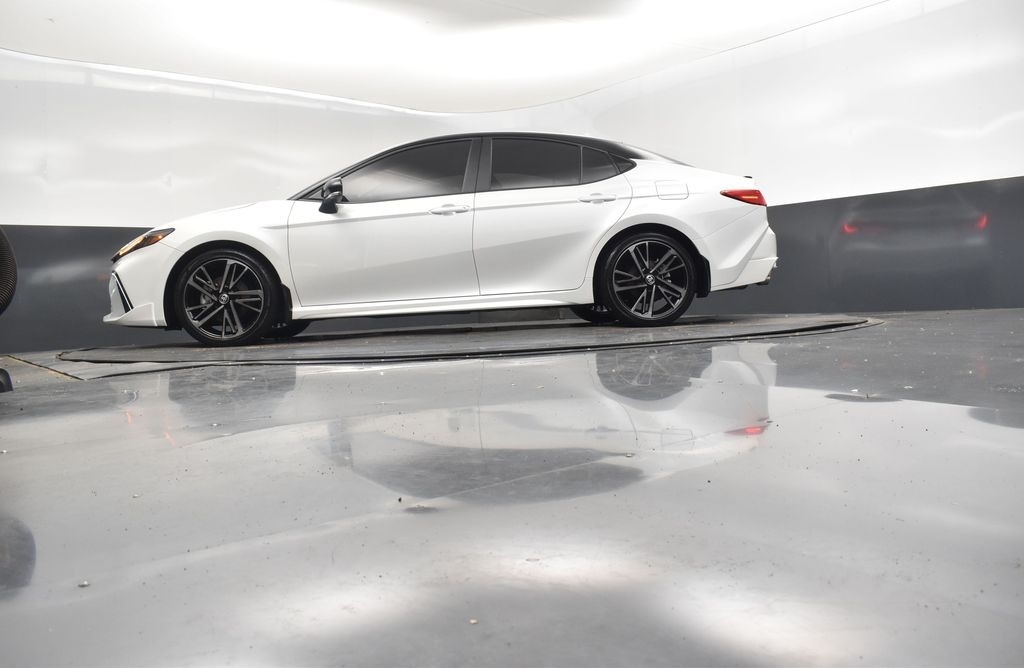 2025 Pearl Toyota Camry XSE FWD Sedan
